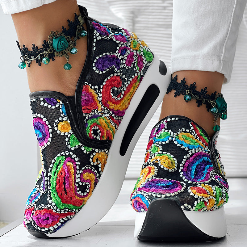 Random Print Lace-Up Elastic Sneakers
