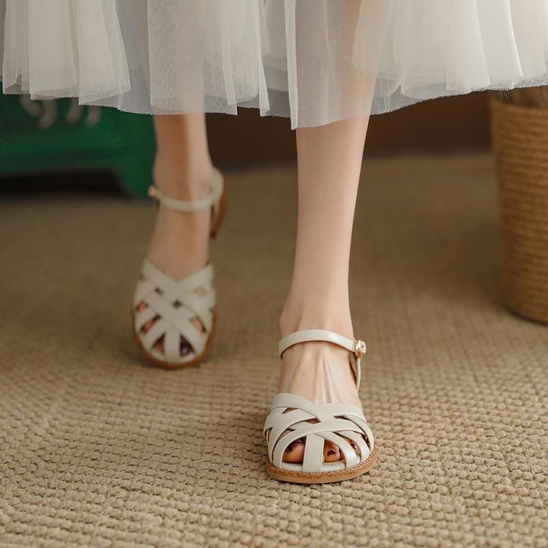 Flat Simplicity Word Strap Closed Toe Sandals