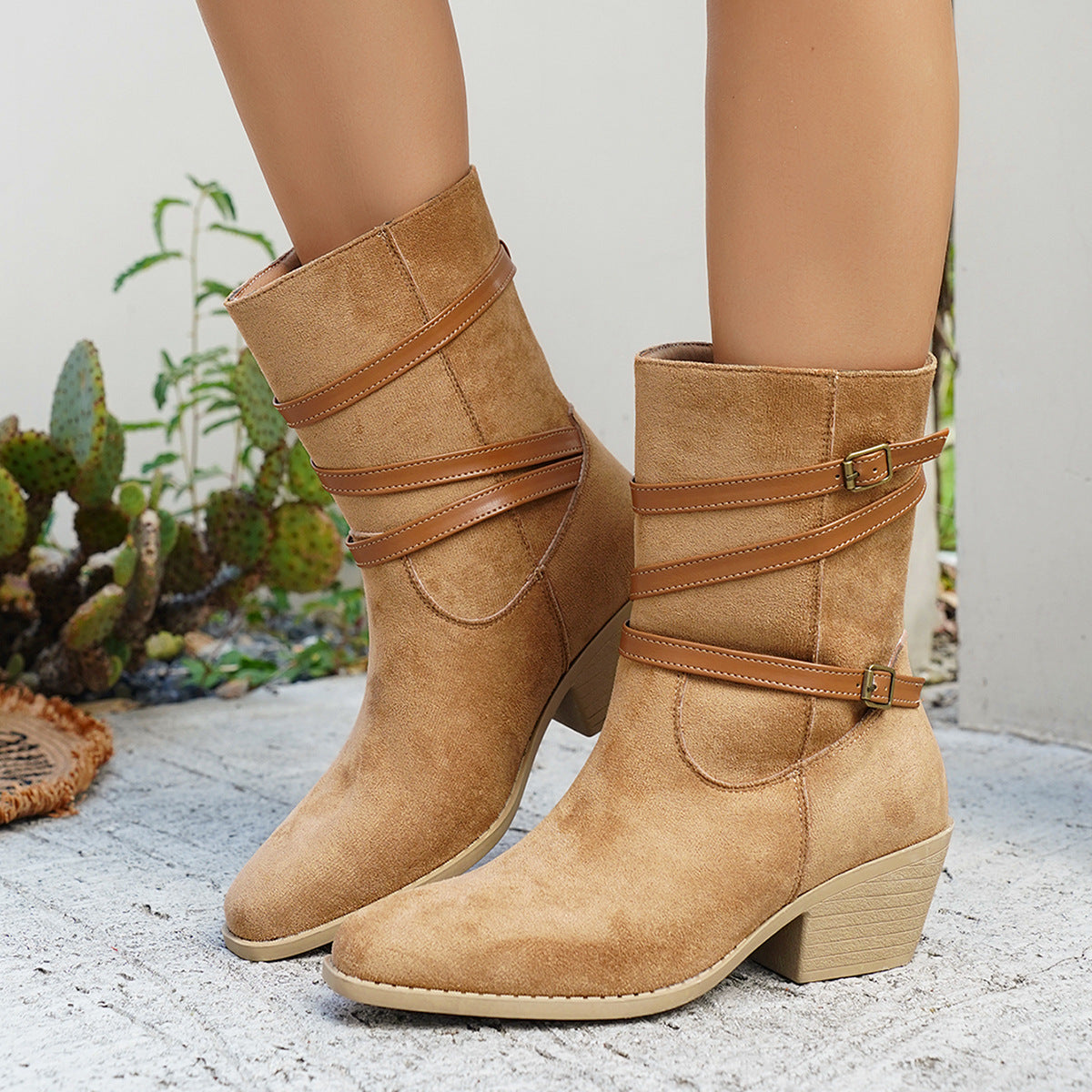 Cotton Low-cut Vintage-style Boots
