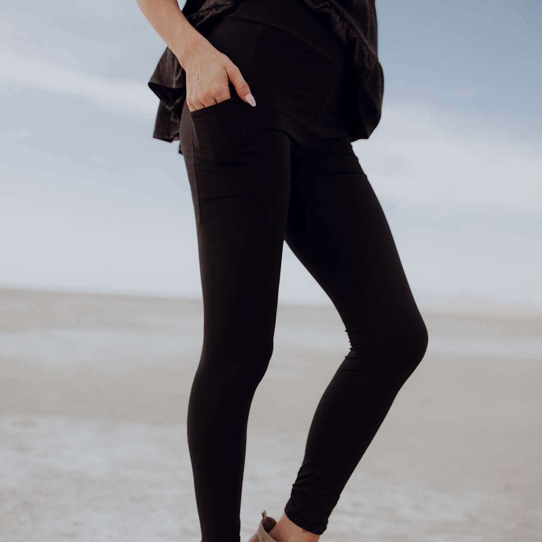 DV Black Pocket Leggings