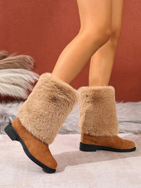 Chunky Heeled Snow Boots