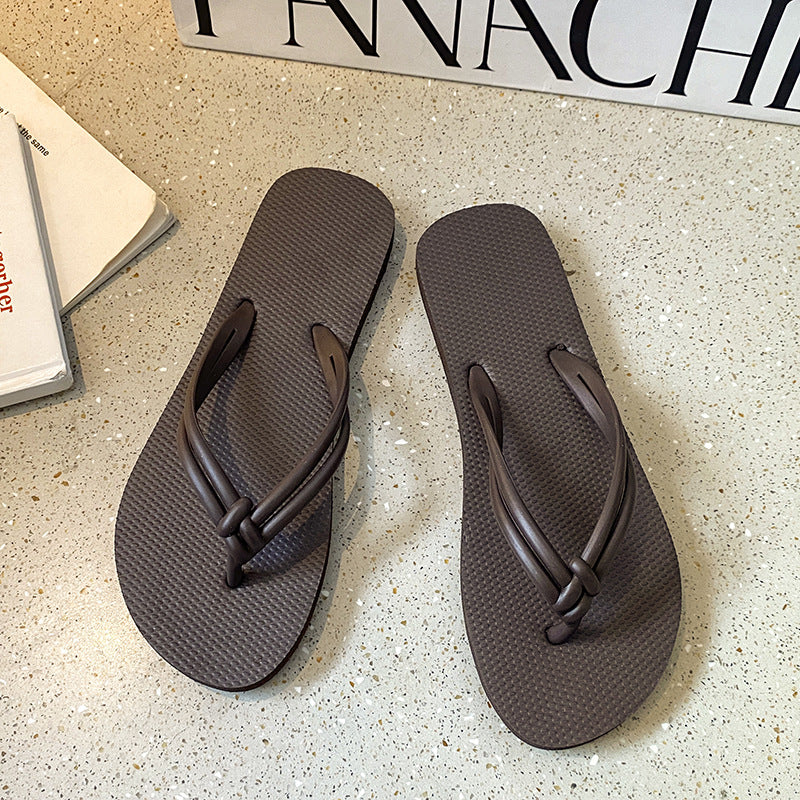 Fashionable Casual Flip-flops