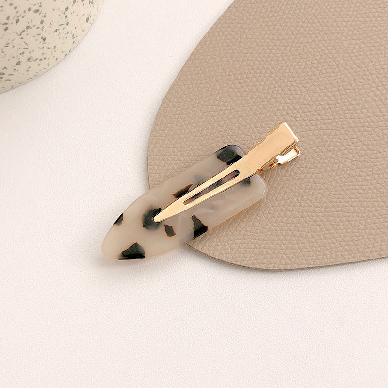 Women's Fashion Simple Gradient Color Acetate No Trace Hair Clip