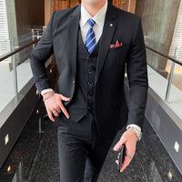 Single Row Buckle Suit