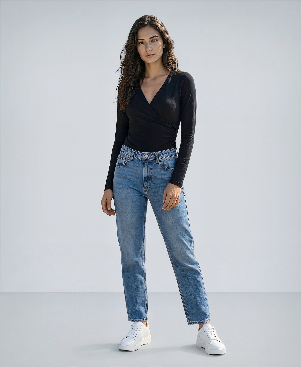 Deep V Waist-controlled Bottoming T-shirt