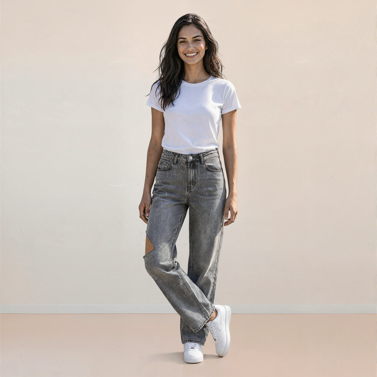 Vintage Bow Embroidered Washed Jeans