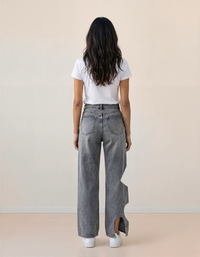 Vintage Bow Embroidered Washed Jeans