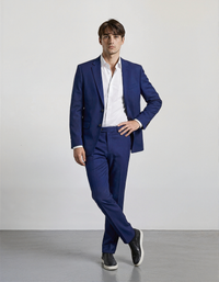 Single Row Buckle Suit